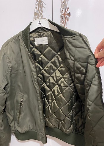 Yeşil Fermuarlı Kadın Ceket - Görsel 3