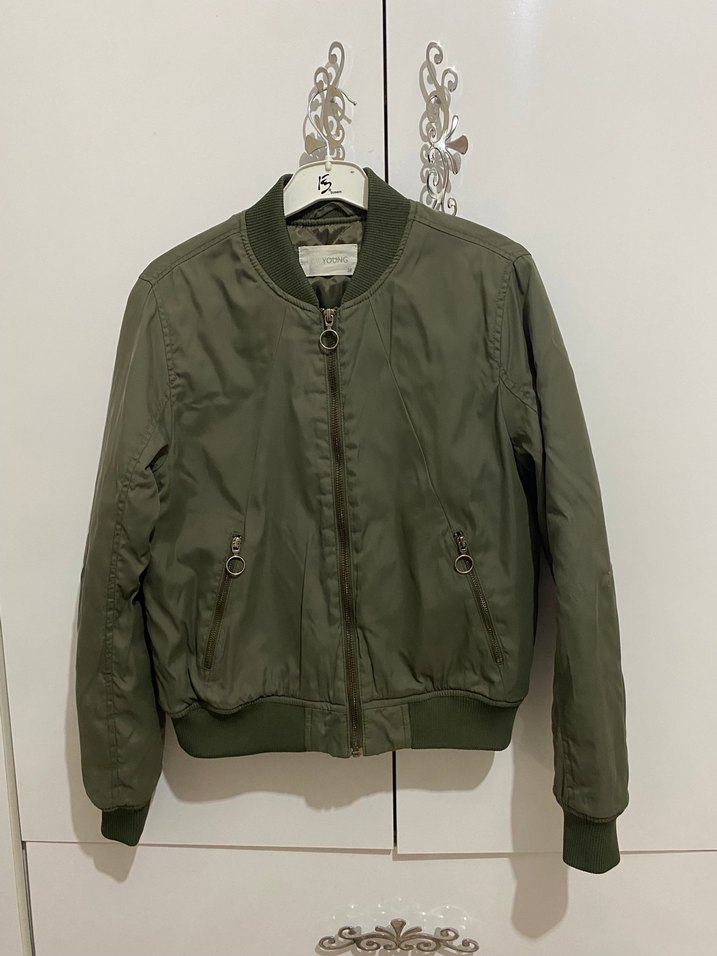 Yeşil Fermuarlı Kadın Ceket - Görsel 2