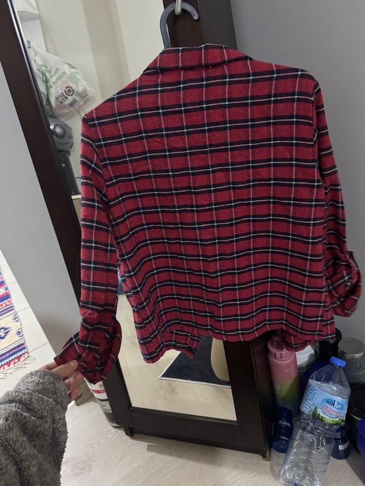 Kırmızı Kareli Kadın Gömlek - Görsel 4