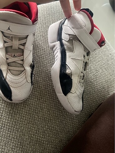 33 Beden beyaz Renk Jordan orijinal