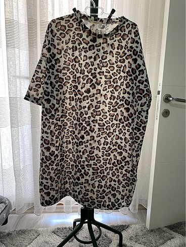 Leopar elbise