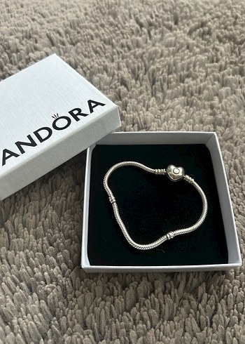Pandora Pandora bileklik
