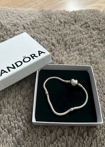  Beden beyaz Renk Pandora bileklik