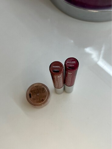 The Balm THE BALM marka highlighter ve ruj