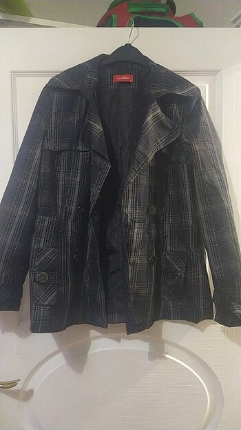LC Waikiki Montt 