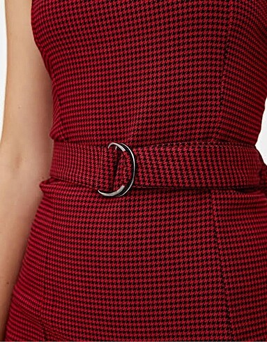 Pull and Bear Pull&Bear Düz Yaka ve Kemerli Elbise