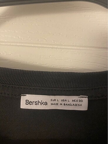 Bershka Tişört