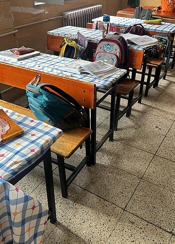 Okul masa örtüsü 
