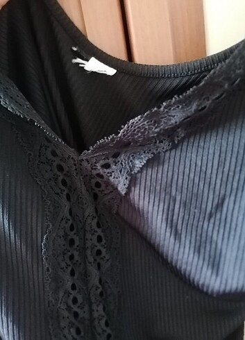 l Beden siyah Renk Çıt çıtlı dantel detaylı bluz