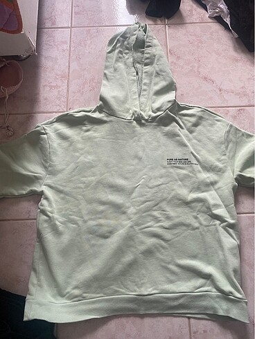 Yeşil sweatshirt