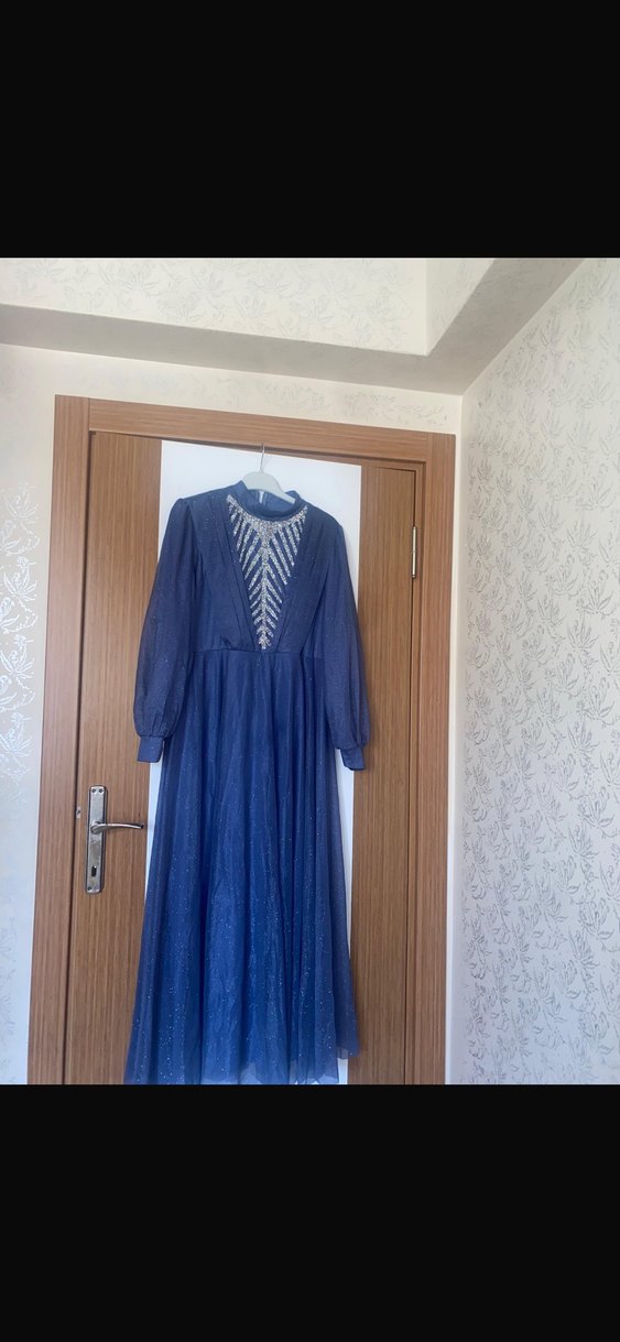 Parlak Lacivert Uzun Kollu Piliseli Abiye Elbise - Görsel 2