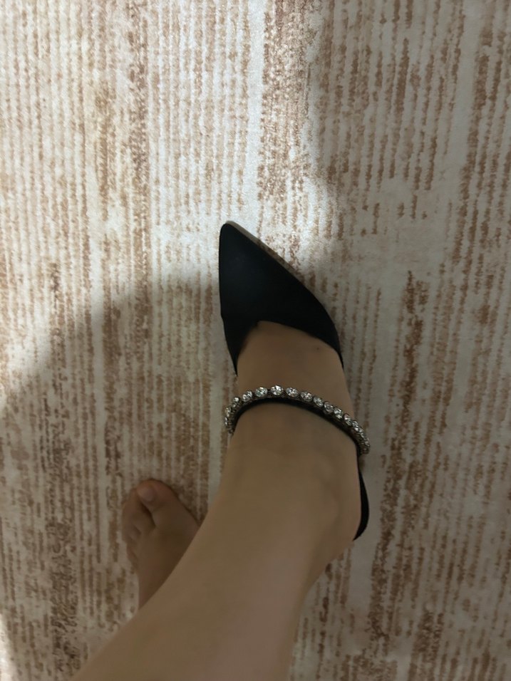 Parlak Tokalı Siyah Yılan Desenli Stiletto - Görsel 3