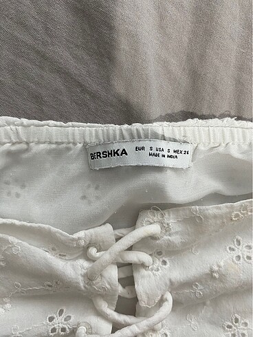 s Beden Bershka beyaz ipli bustiyer crop