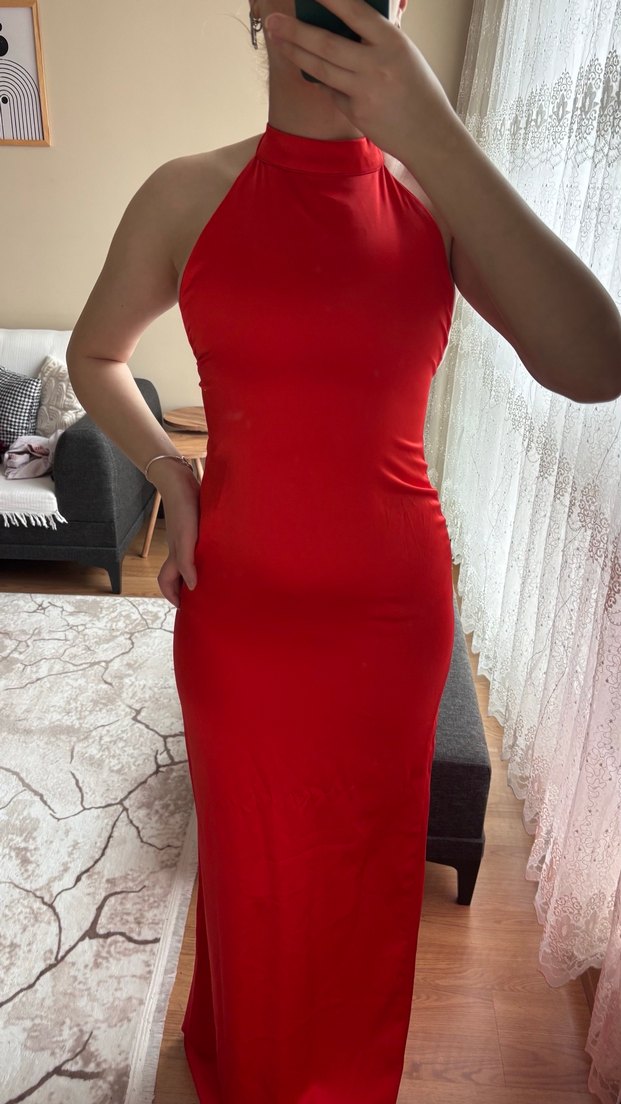 Parlak Kırmızı V Yaka Uzun Elbise - Görsel 3