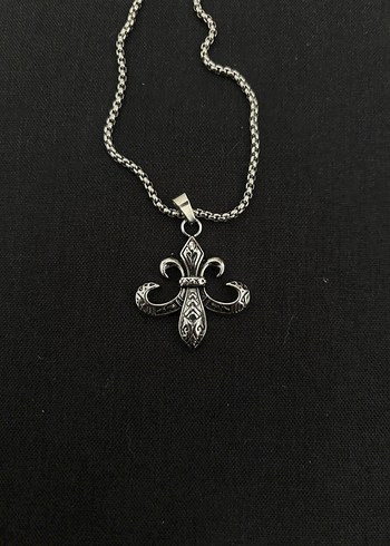 chrome hearts kolye