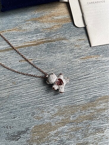 swarovski kolye