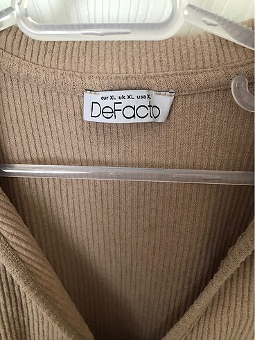 xl Beden Defacto crop