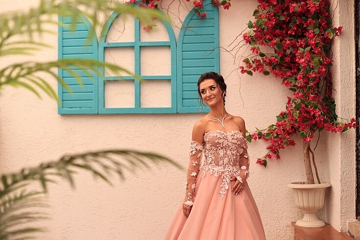 nişan elbisesi