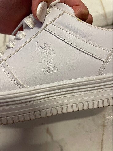 37 Beden beyaz sneaker