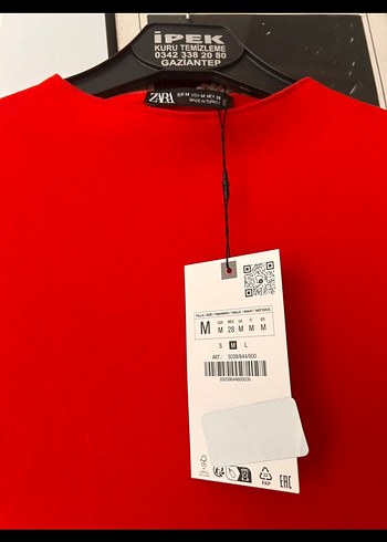 Zara Zara Kırmızı Yüksek Yakalı Mini Elbise