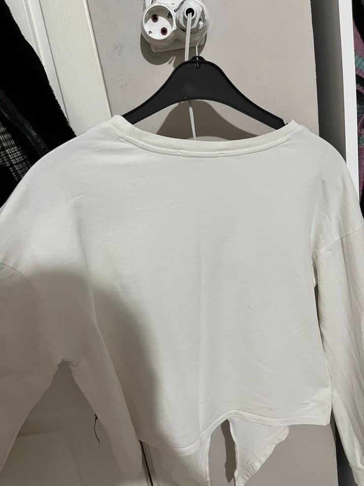 Beyaz Baskılı  Kısa Kollu - Görsel 2