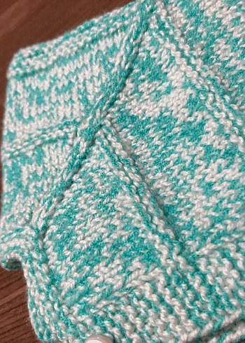 Kız Çocuk Turkuaz Örgü Kolsuz Hırka - Görsel 11