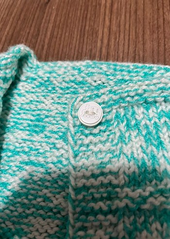 Kız Çocuk Turkuaz Örgü Kolsuz Hırka - Görsel 3