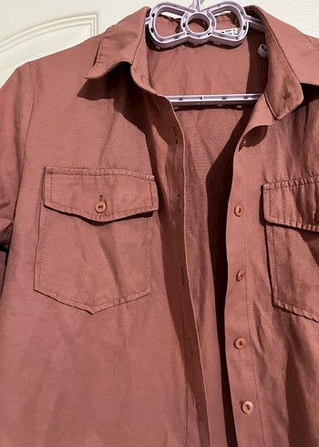 Düğmeli Bej Uzun Kollu Keten Gömlek - Görsel 3