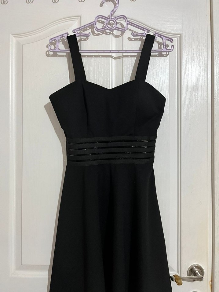 Siyah V Yakalı Midi Strappy Gece Elbisesi - Görsel 2