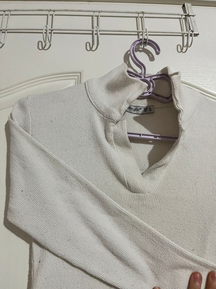 V yaka uzun kollu kadın crop top - Görsel 3