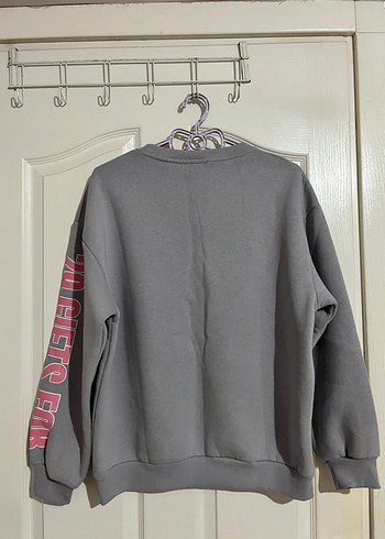 Gri Uzun Kollu Baskılı Sweatshirt - Görsel 4