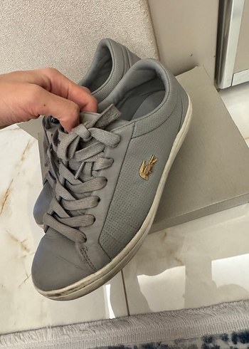 Lacoste ürünü