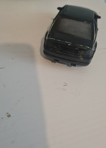  Beden Küçük Siyah Oyuncak Araba BMW ORJINAL