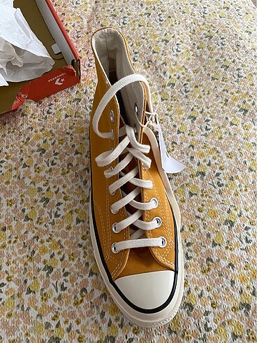 39,5 Beden turuncu Renk Sarı converse chuck 70