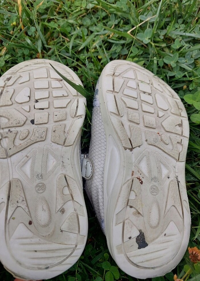 28 numara spor Ayakkabı, biz kreşte kullandık 3 ay, günlük içi r - Görsel 2