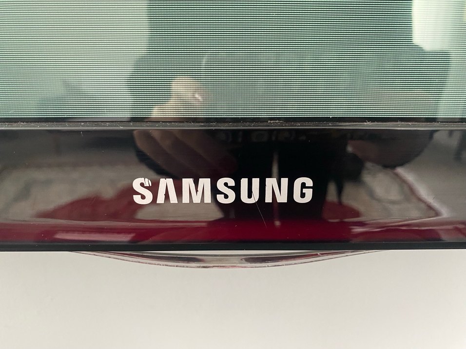 Siyah Samsung Tv - Görsel 2