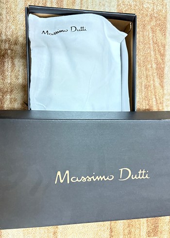 38 Beden Massimo Dutti Siyah İnce Topuklu Sandalet