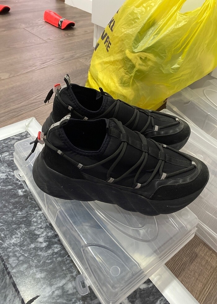 Siyah kadın spor ayakkabı - Görsel 3