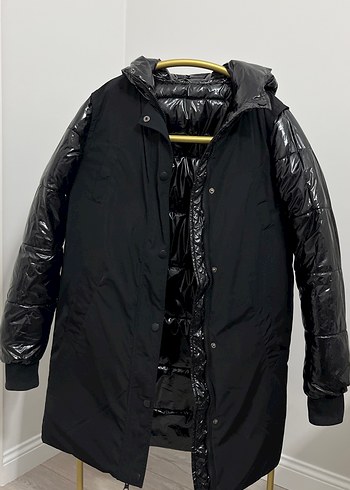 Çift taraflı Siyah Parlak Kadın Mont - Görsel 3