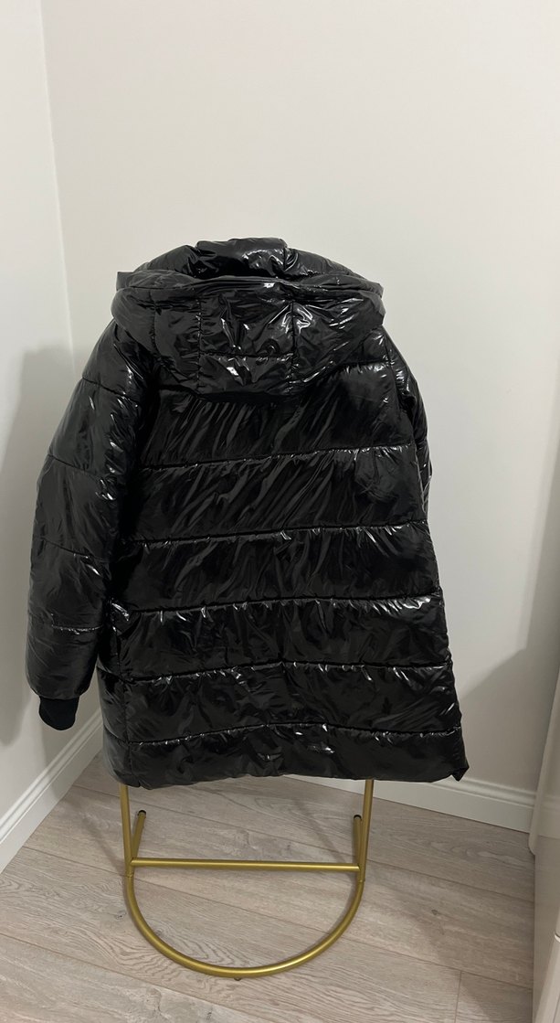 Çift taraflı Siyah Parlak Kadın Mont - Görsel 2