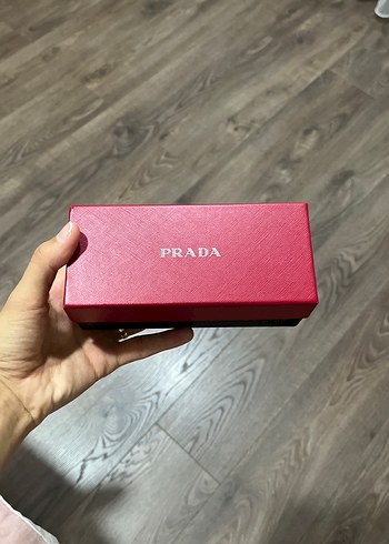 Prada güneş gözlüğü - Görsel 7