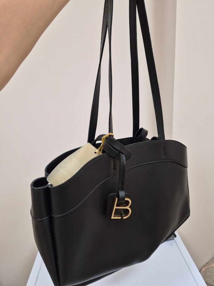 Siyah Deri Kadın Omuz Çantası - Görsel 3