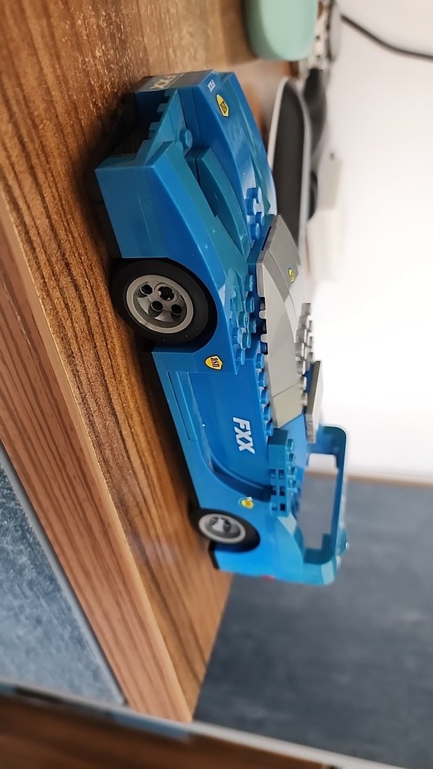 Lego Aucini Racing Ferrari FXX Araba - Görsel 3