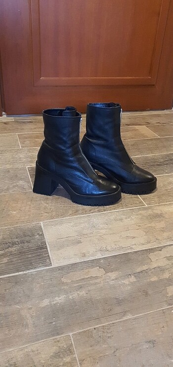 Zara Zara 37