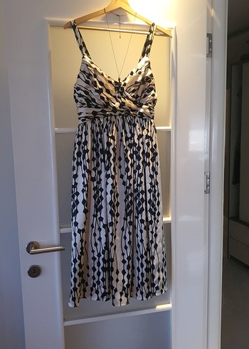Zara L