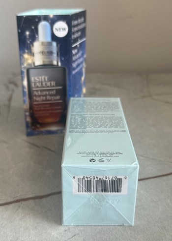 50ml. Estee Lauder Kadınlar İçin Anti-Aging Serum - Görsel 3