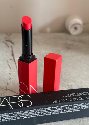 Nars Koyu Kırmızı Ruj - Feel My Fire - Görsel 2