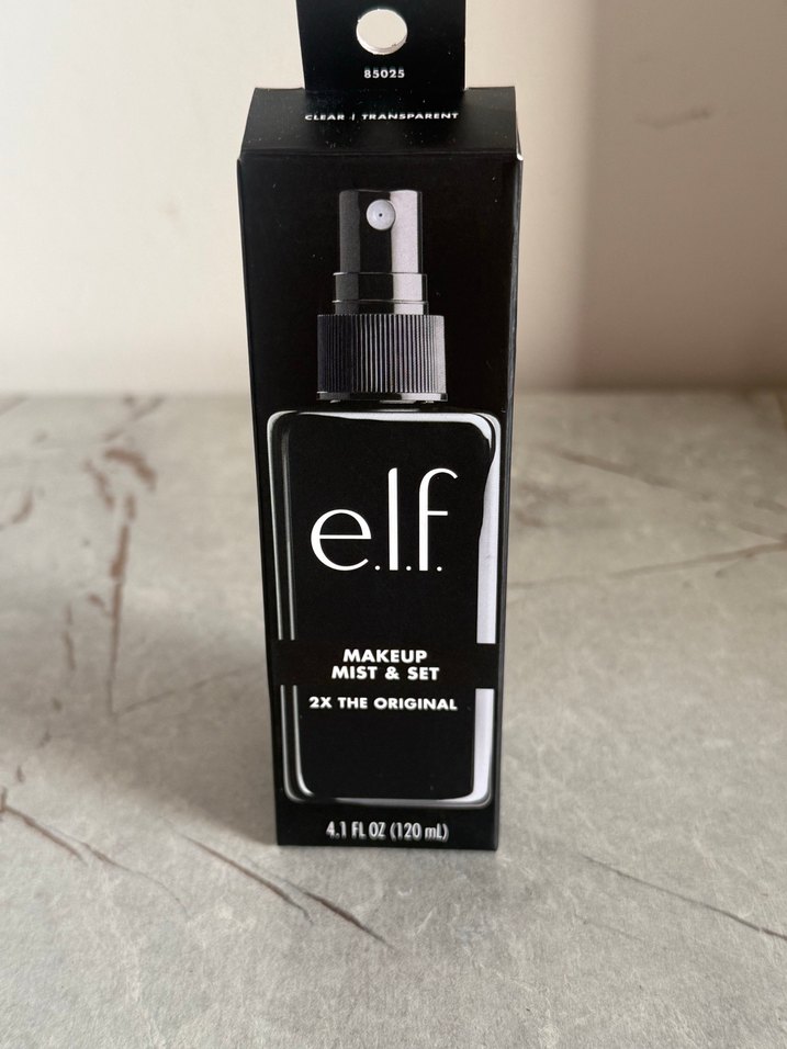 e.l.f. Siyah Parlak Makyaj Sabitleyici Sprey - Görsel 3