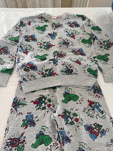 4 Yaş Beden Pijama