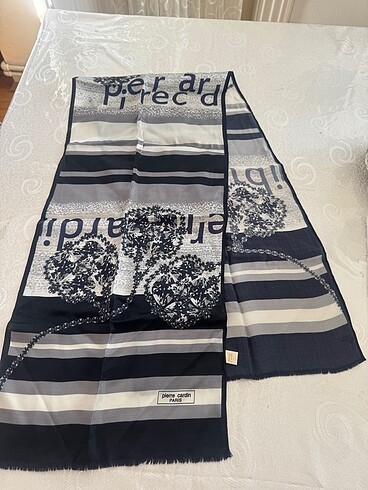 Pierre cardin sal